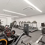 Cozysuites Roomy 1Br, Ppg Paints Arena, Pitts
